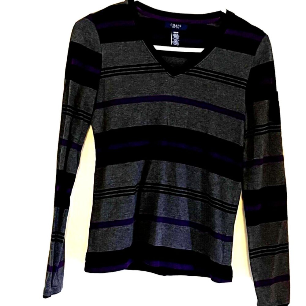 Chaps Gray Striped Long Sleeve V-Neck Top Women’s Medium